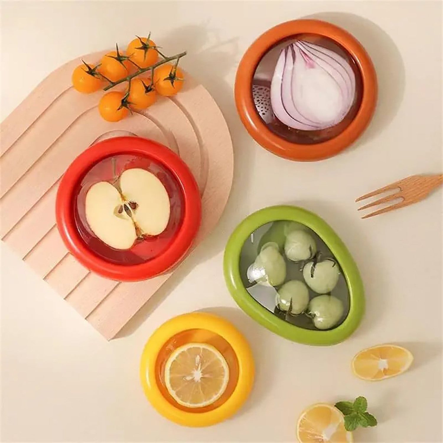 Set 4 Recipente Alimente cu Capac Din Silicon KD Home® Silly Cup Pentru Depozitare